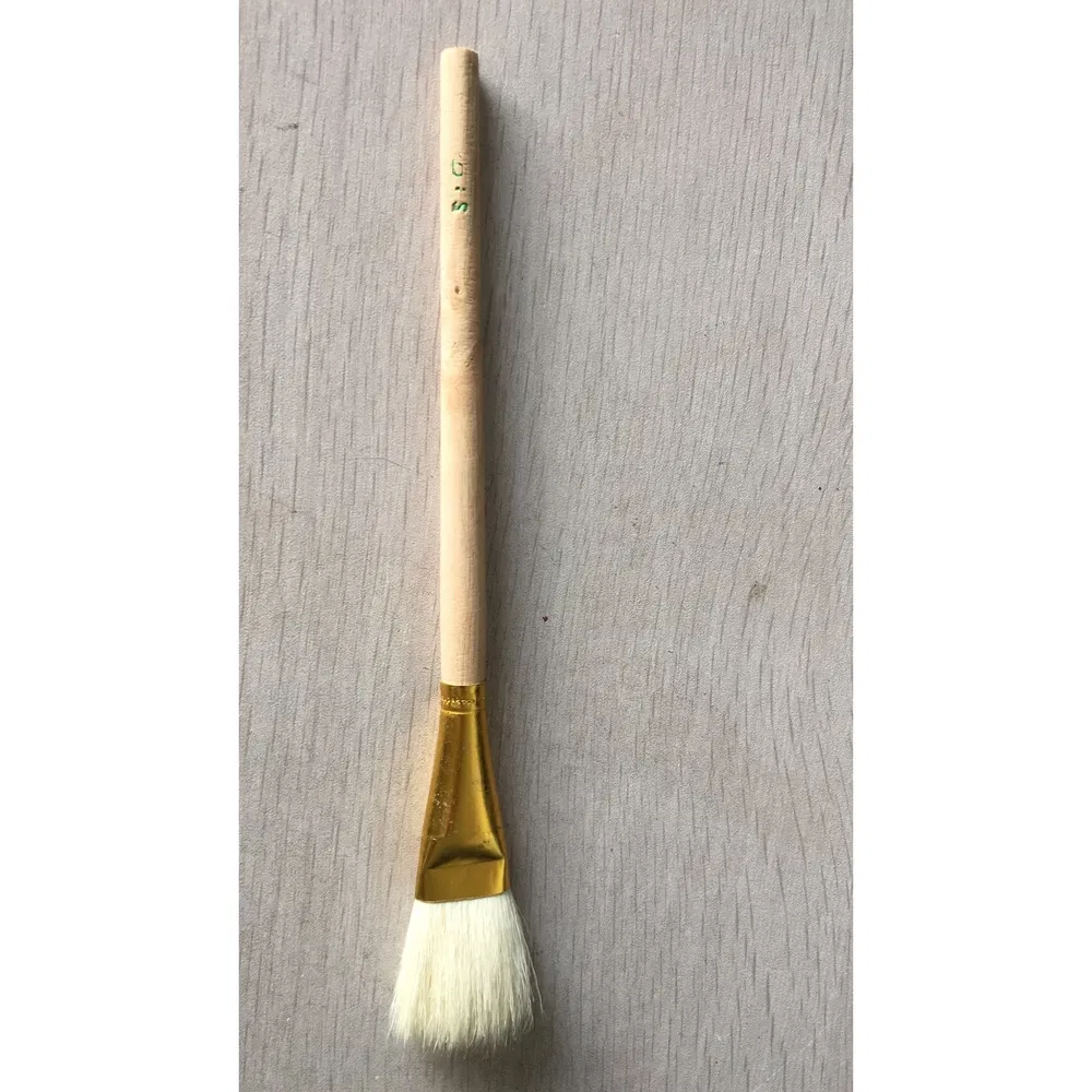 Factory Direct Sales Pathology Paraffin Section Brush Used for Histological Specimen Preparation