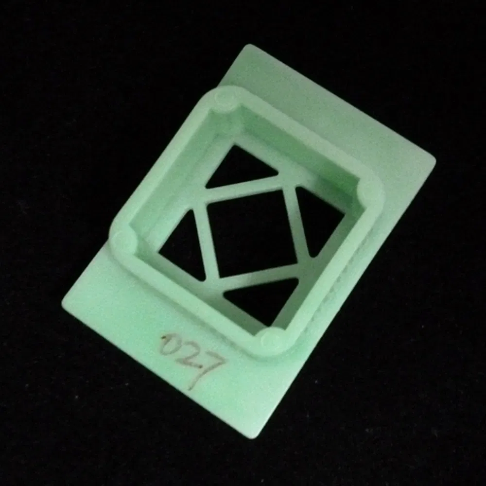 China Suppliers Histology Processing Tissue Embedding Cassette Box Used for Developmental Biology