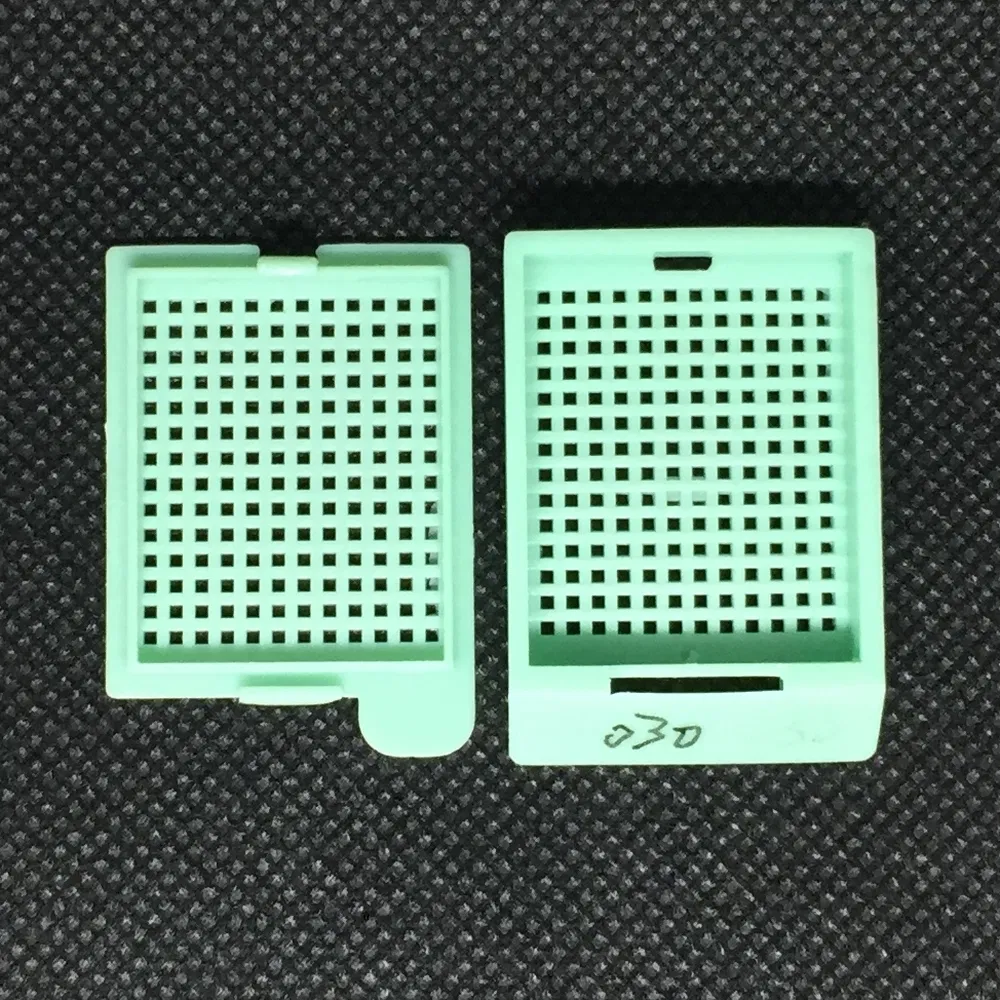 Premium Medical Standard PP Tissue Embedding Cassette Box for Chemical Fixation Procedures